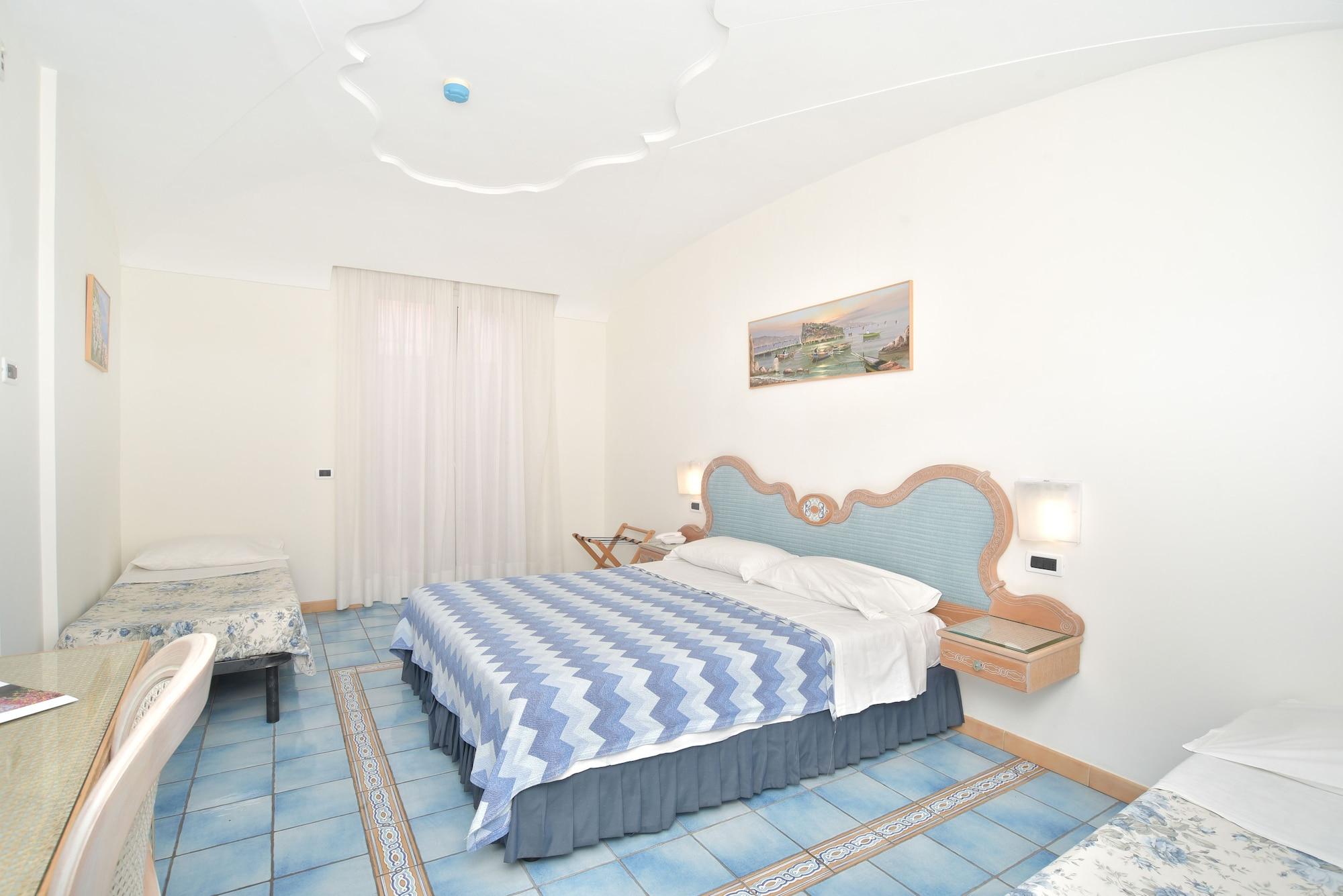 Albergo Italia - Beach Hotel Casamicciola Terme Exterior photo
