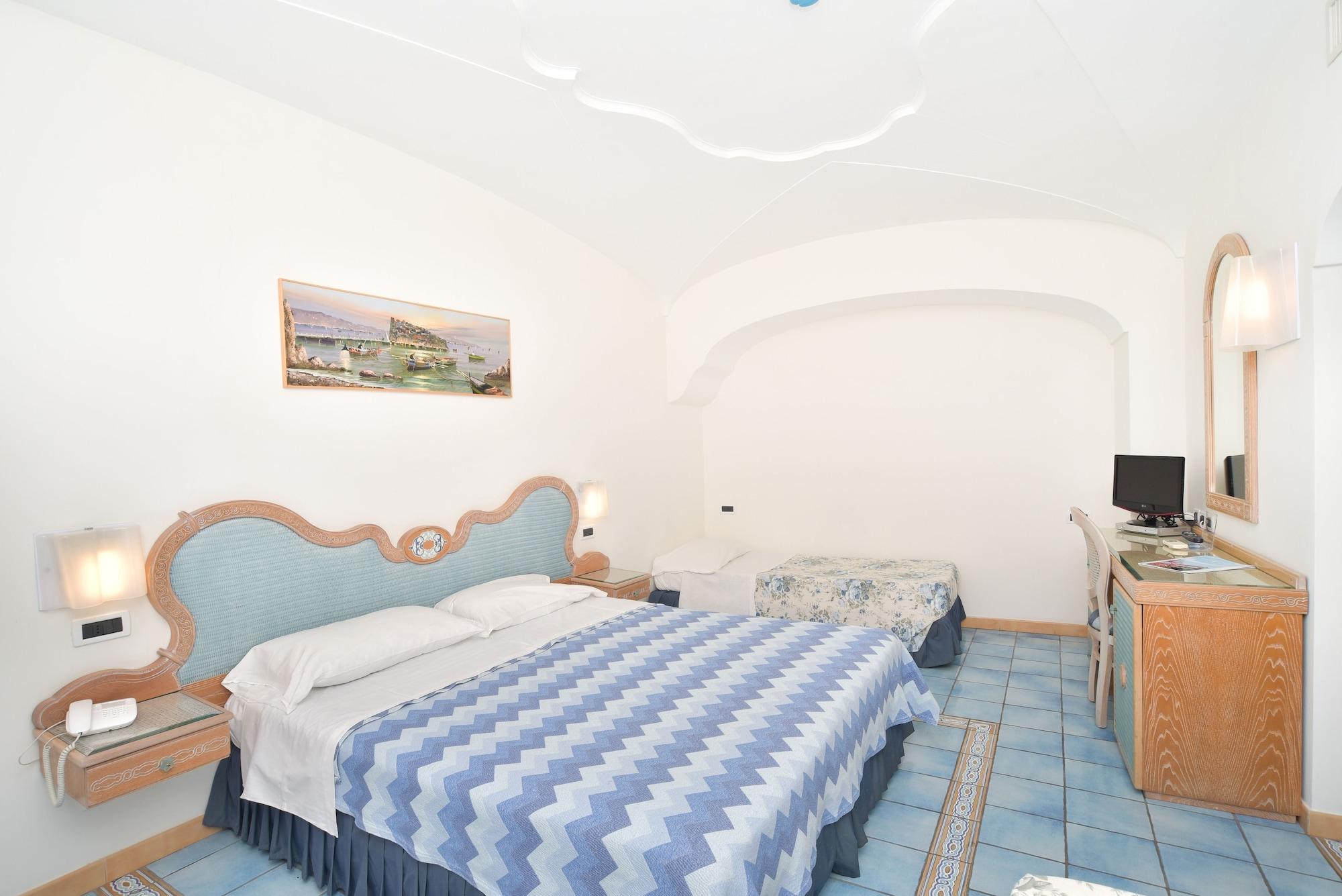 Albergo Italia - Beach Hotel Casamicciola Terme Exterior photo