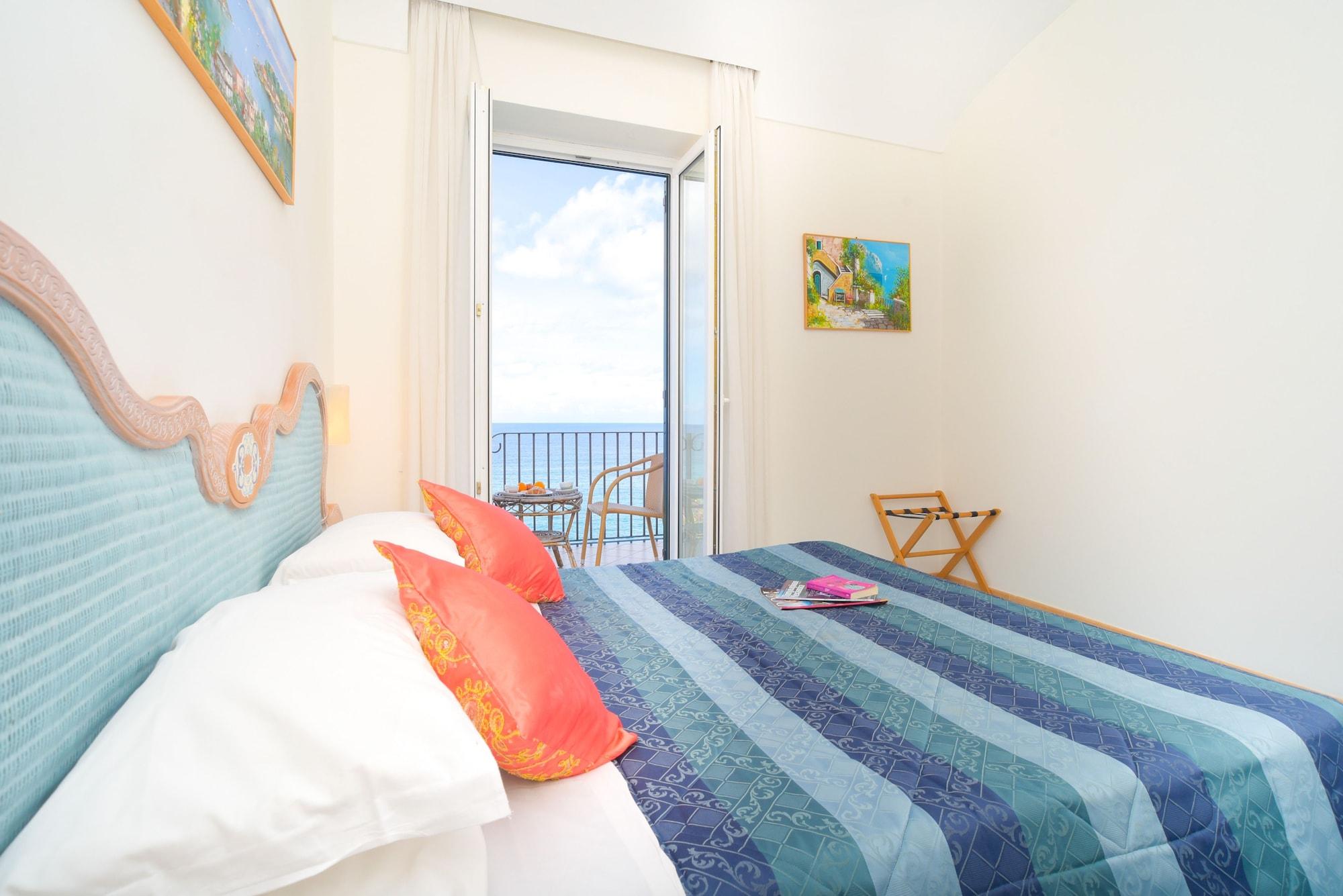 Albergo Italia - Beach Hotel Casamicciola Terme Exterior photo