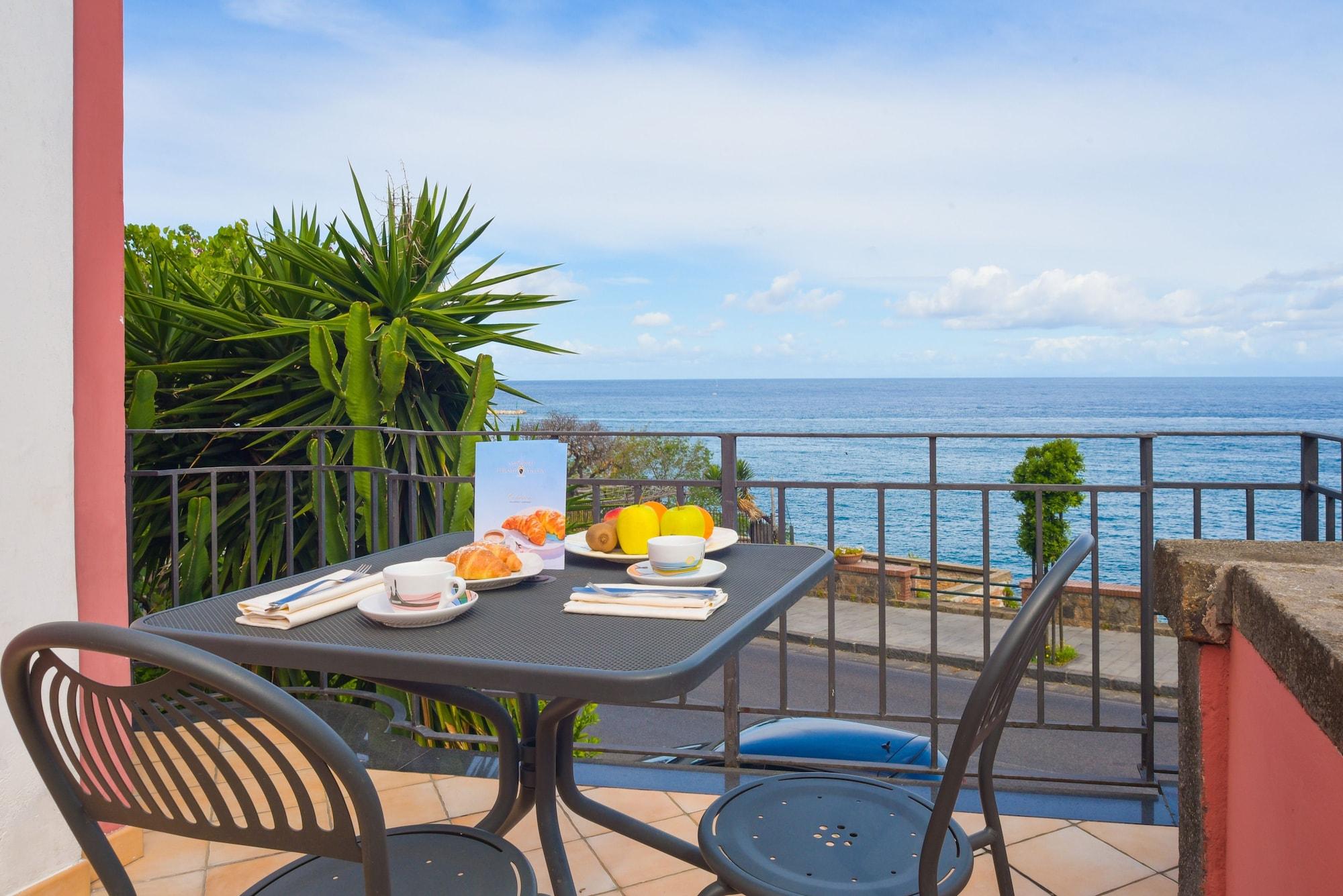 Albergo Italia - Beach Hotel Casamicciola Terme Exterior photo