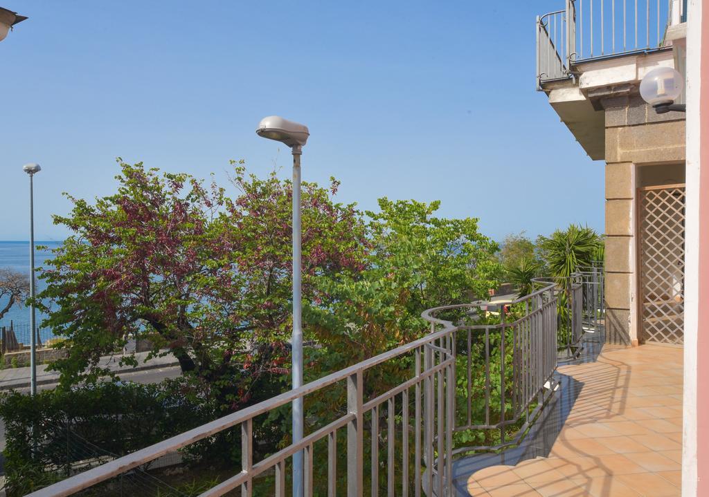 Albergo Italia - Beach Hotel Casamicciola Terme Exterior photo