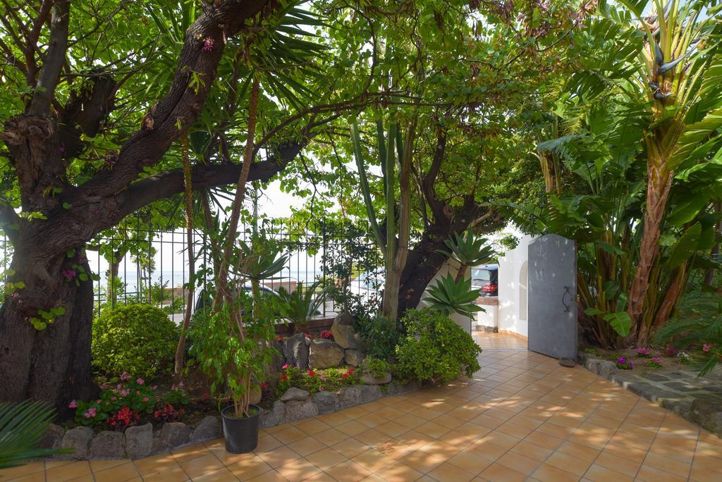 Albergo Italia - Beach Hotel Casamicciola Terme Exterior photo